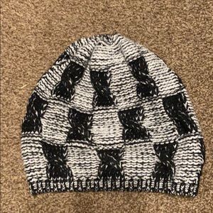 Over sized Rasta cap